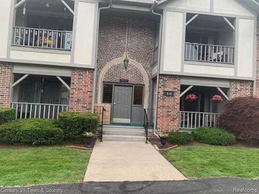 42160 Woodward Avenue Avenue, Bloomfield Hills, MI 48304