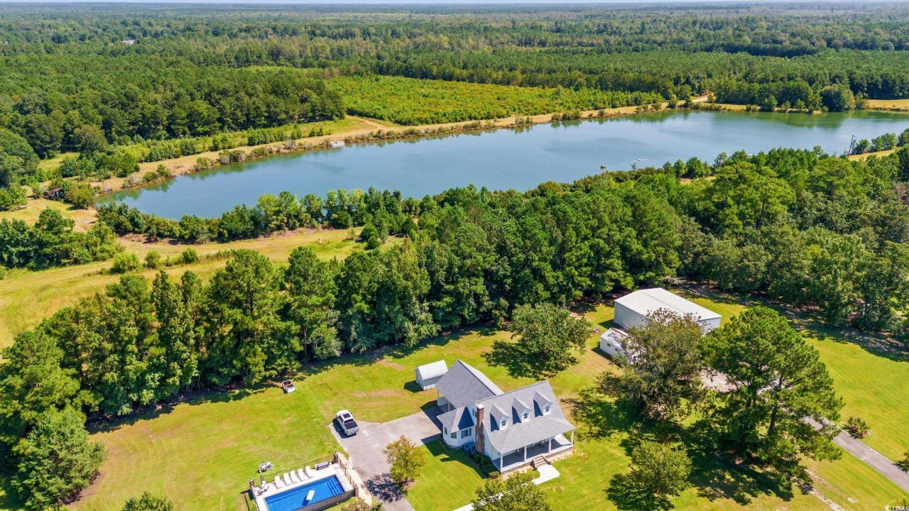 330 Adoniram Dr. Photo 5