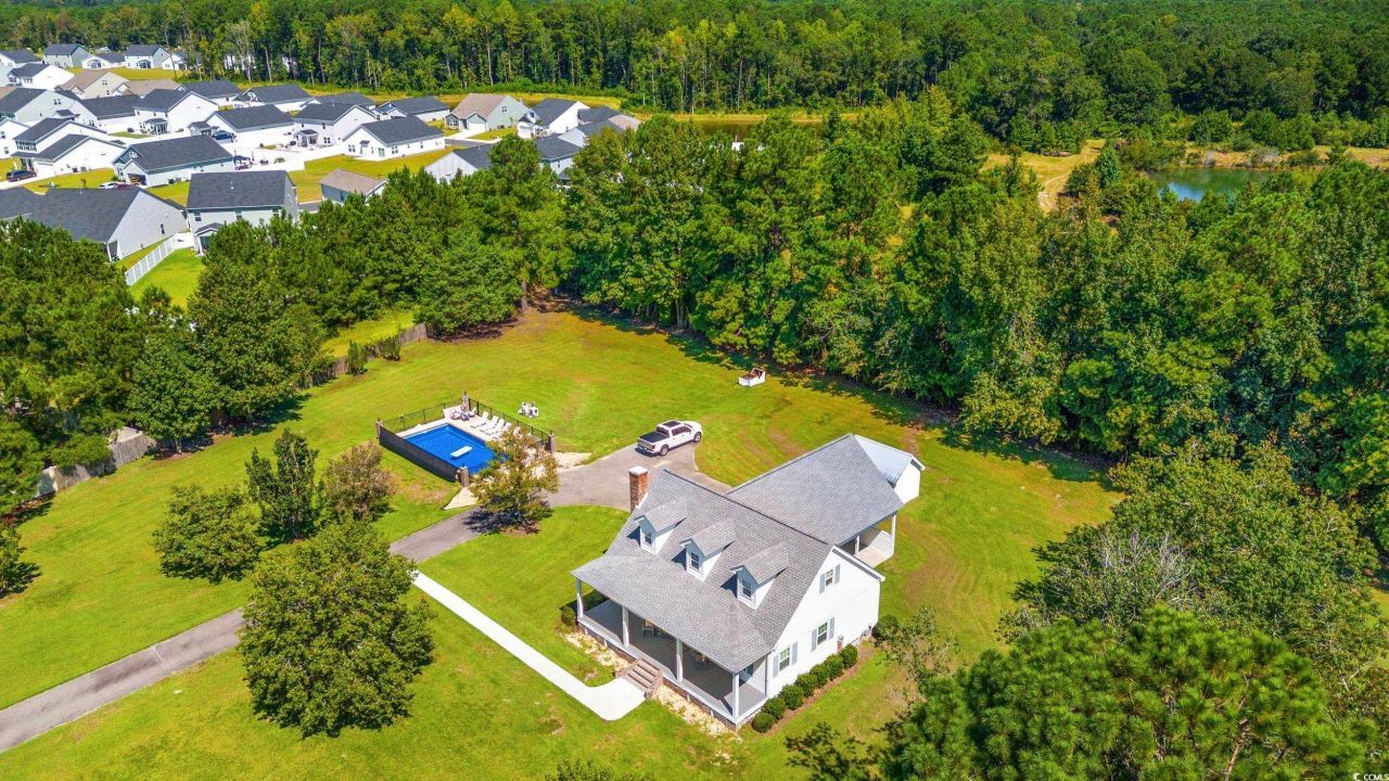 330 Adoniram Dr. Photo 6