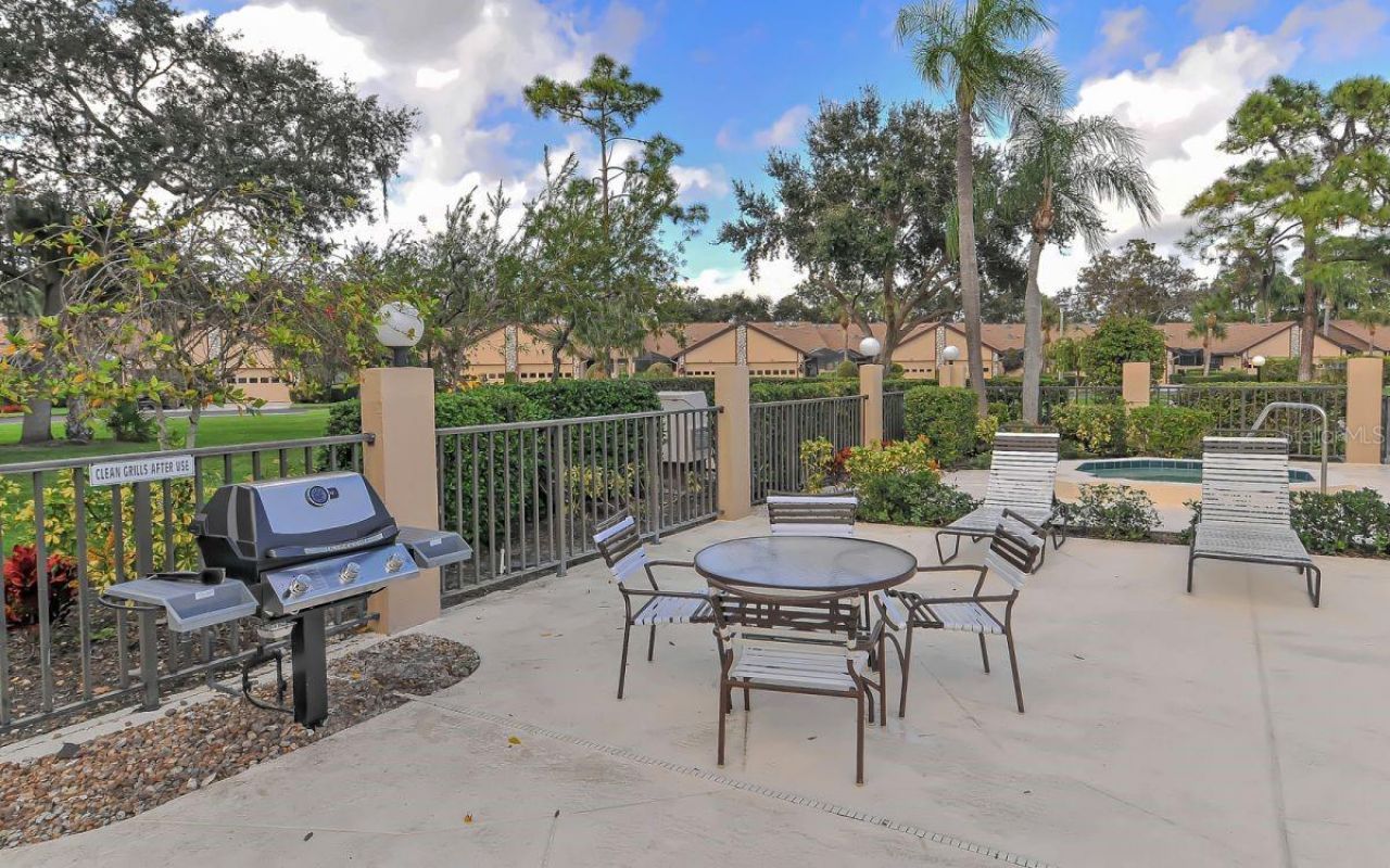 5767 Avista Drive, Unit 5767, Sarasota, FL 34243 Photo