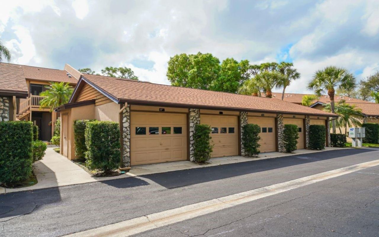 5767 Avista Drive, Unit 5767, Sarasota, FL 34243 Photo