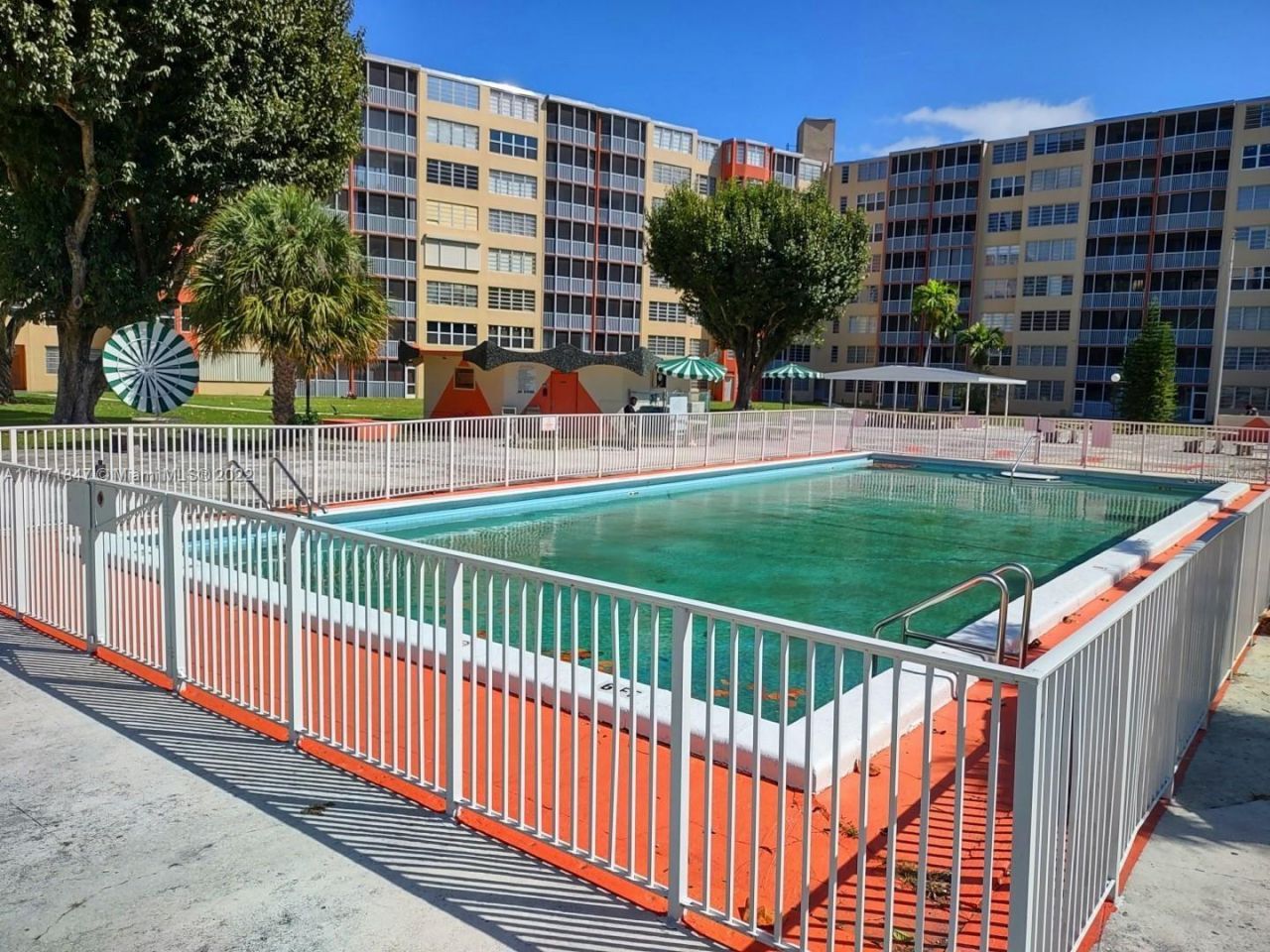 1690 NE 191st Street, Unit 315, Miami, FL 33179 Photo