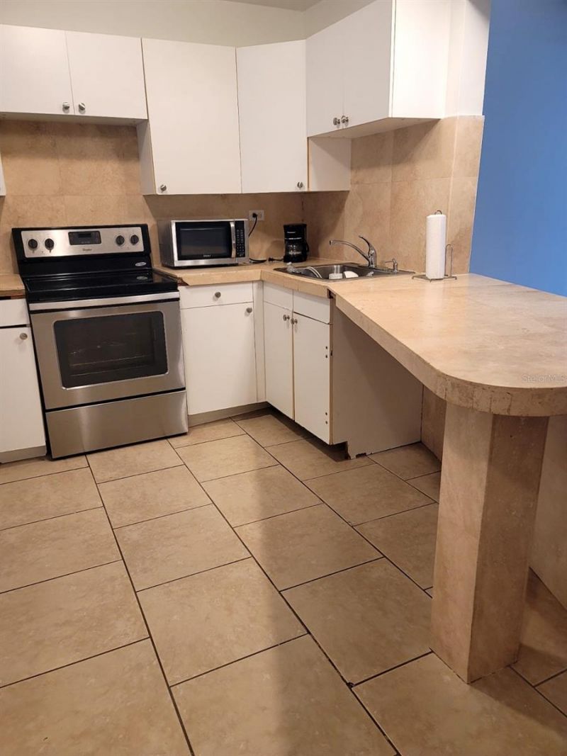 1690 NE 191st Street, Unit 315, Miami, FL 33179 Photo