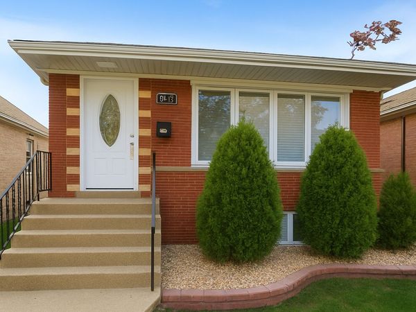 5810 S Austin Avenue, Chicago, IL 60638