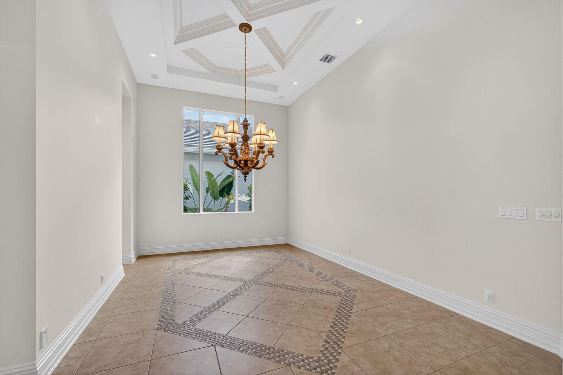 119 Via Paradisio, Palm Beach Gardens, FL 33418 Photo