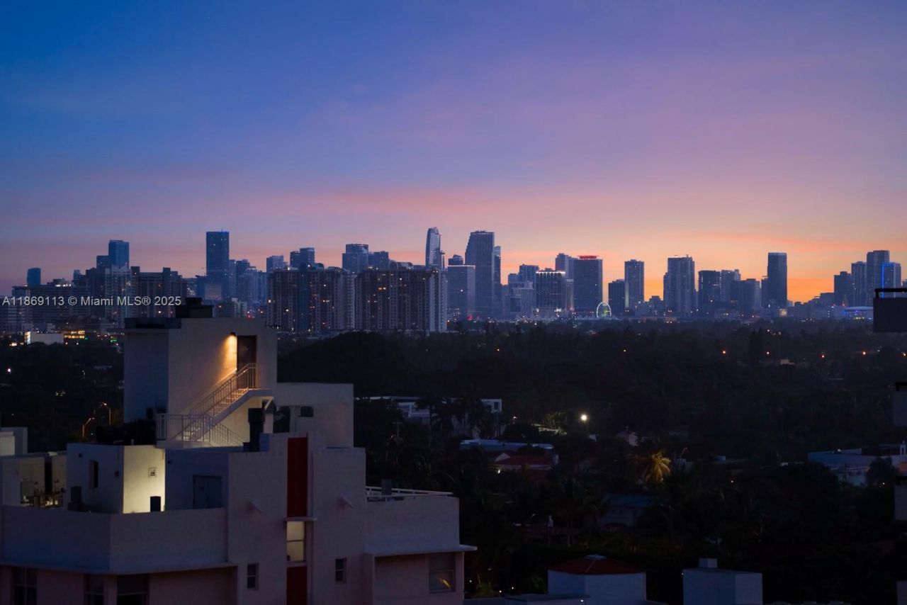 3315 Collins Ave, Unit 10B, Miami Beach, FL 33140 Photo