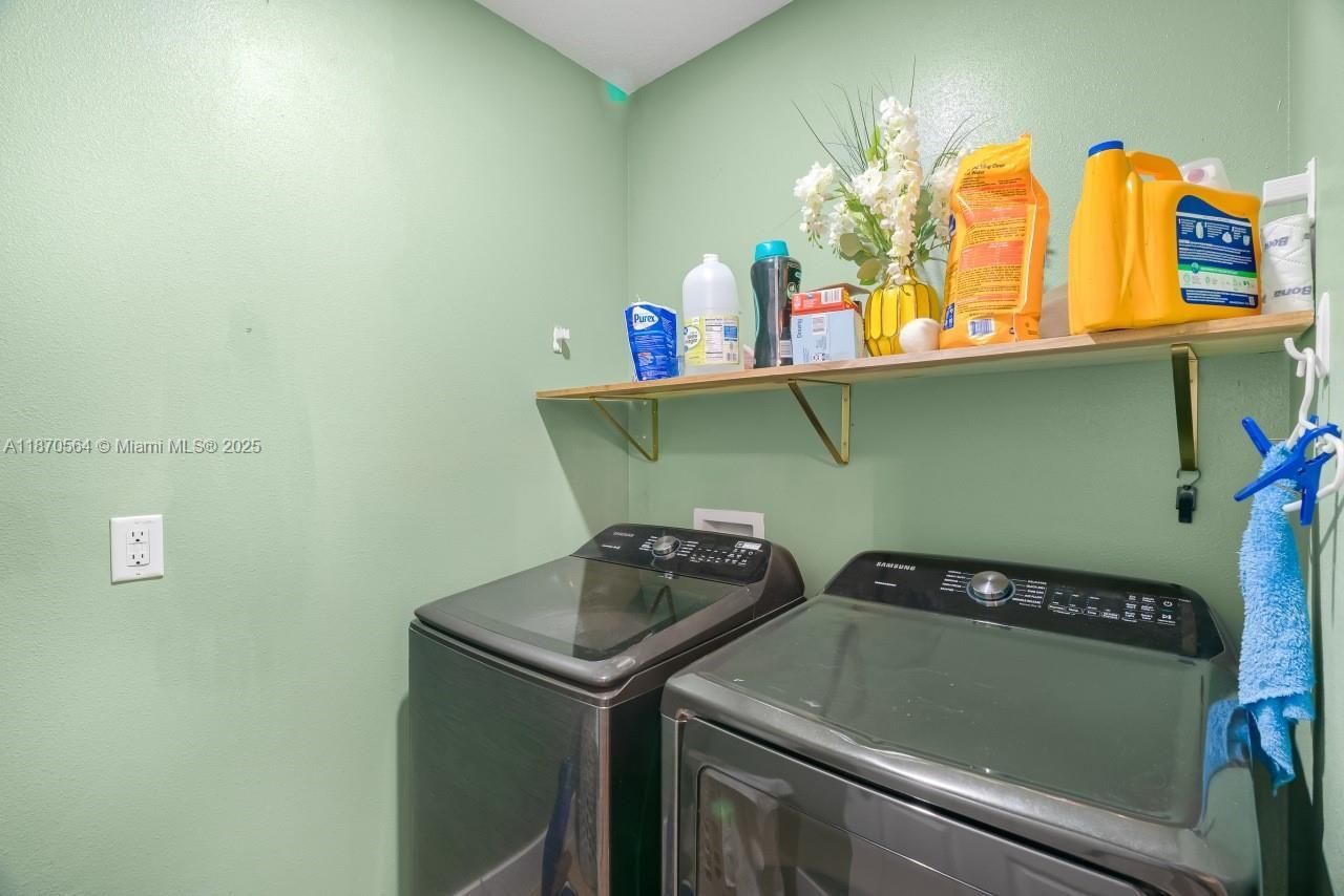 602 Barber St, Sebastian, FL 32958 Photo