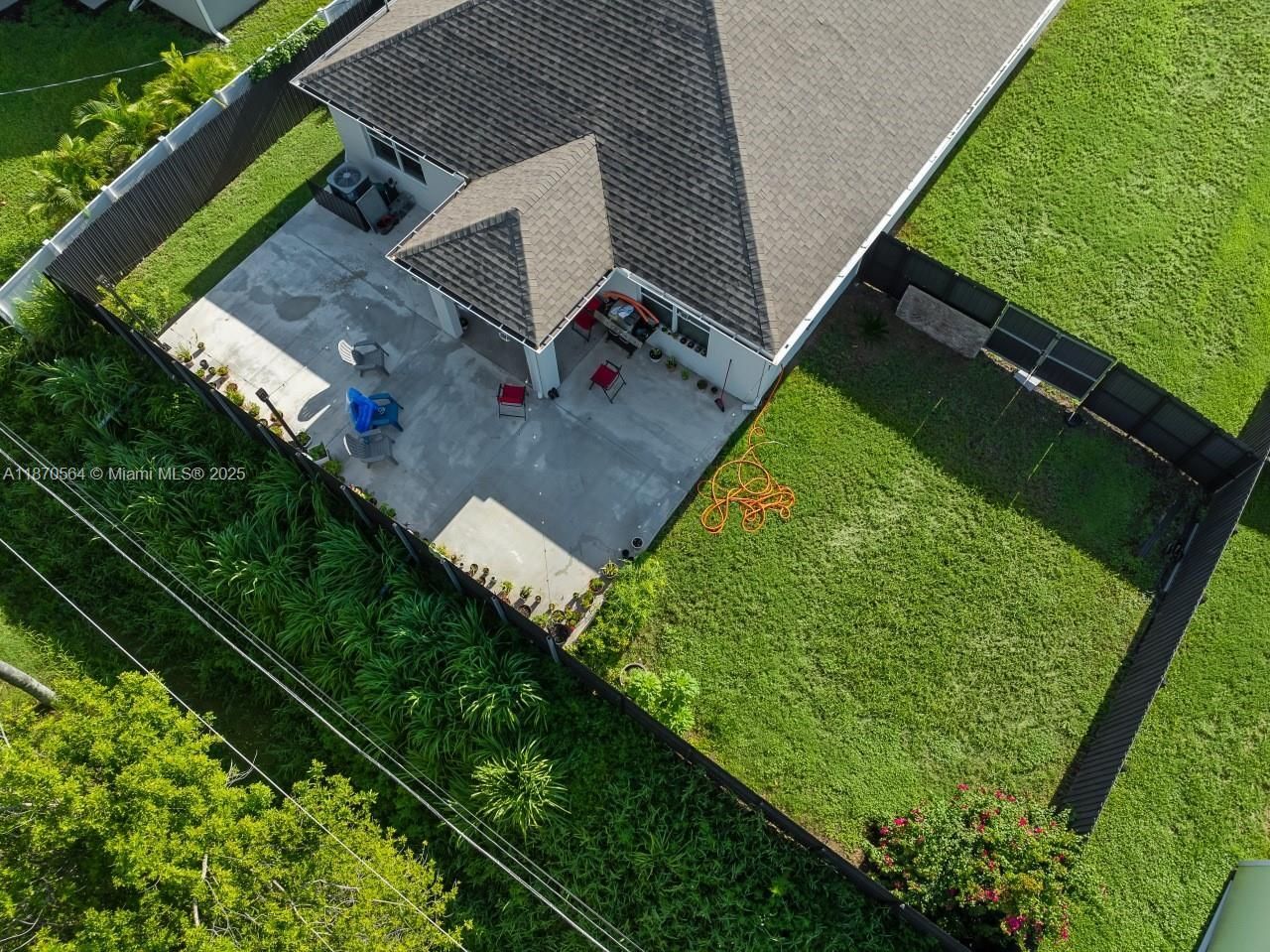 602 Barber St, Sebastian, FL 32958 Photo