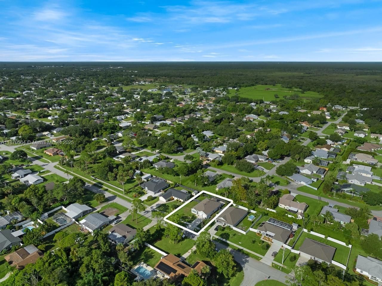 602 Barber St, Sebastian, FL 32958 Photo