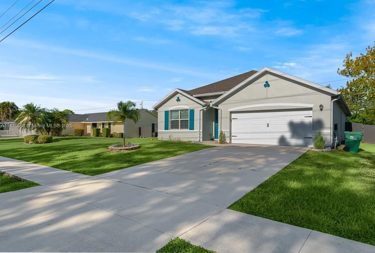 602 Barber St, Sebastian, FL 32958 Photo