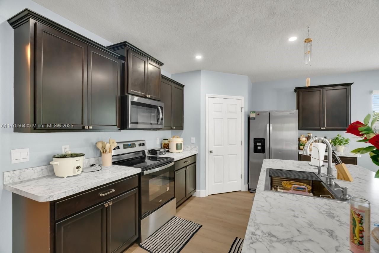 602 Barber St, Sebastian, FL 32958 Photo