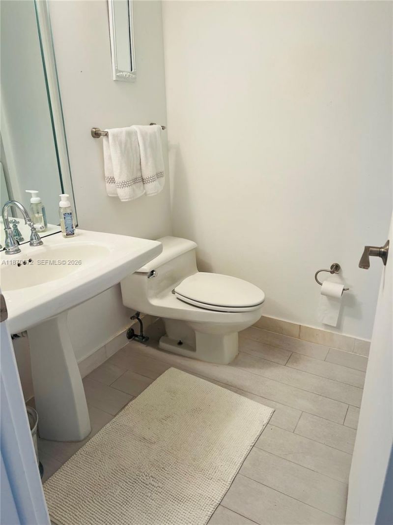 19101 NE 36th Ct, Unit 1411, Aventura, FL 33180 Photo