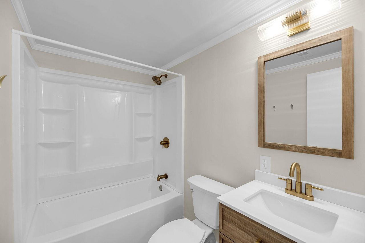 5059 Highway 162 Photo 21