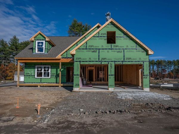 59 Wilderness Drive, Nashua, NH 03062