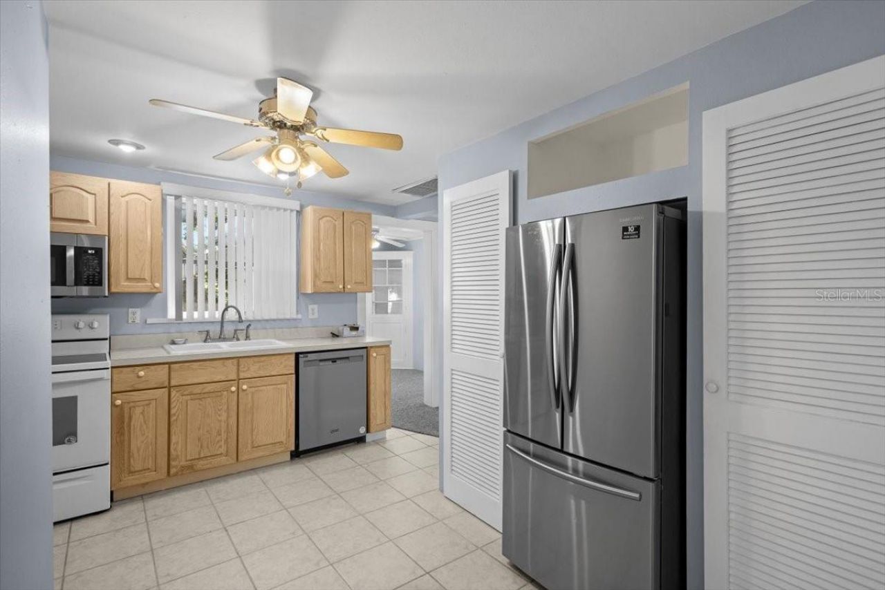 9 Seminole Drive, Bradenton, FL 34208 Photo