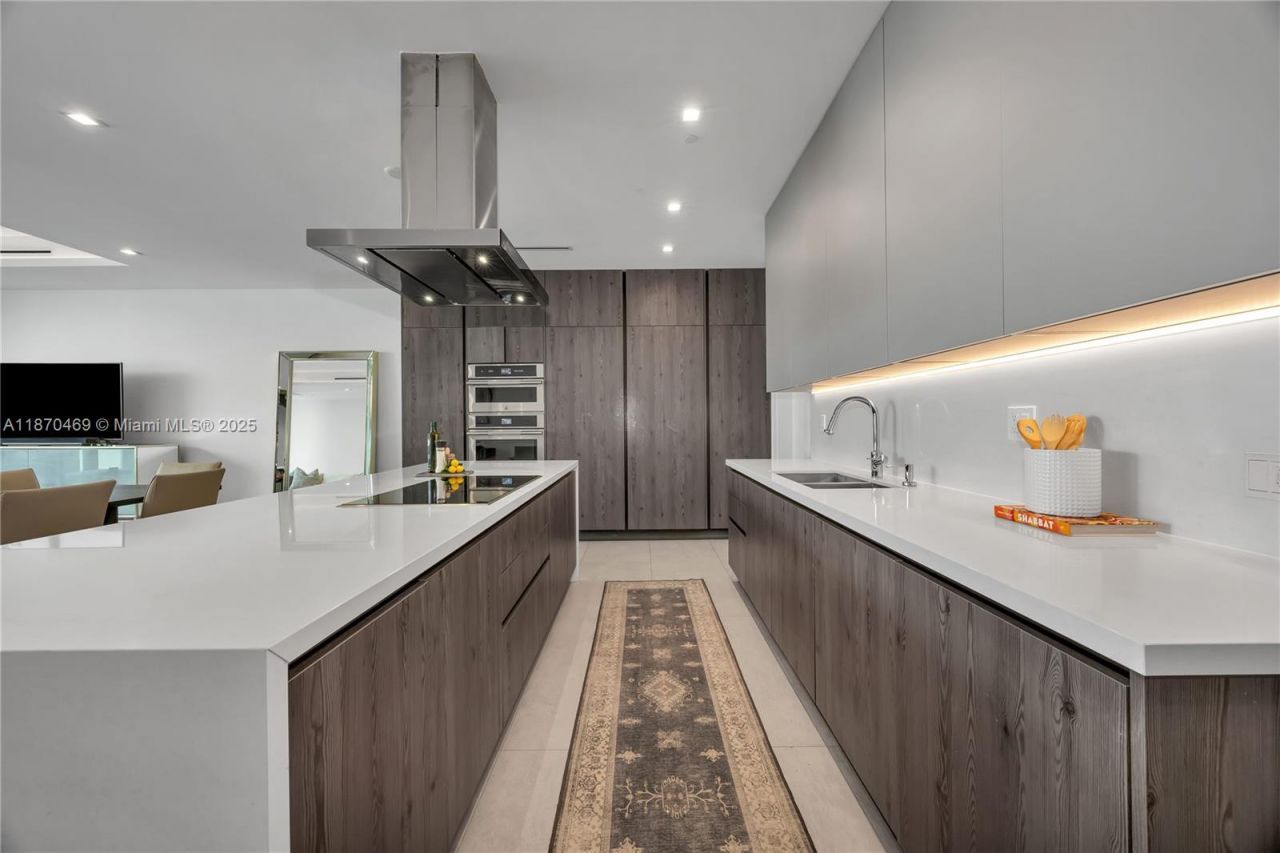 617 Almeria Ave, Coral Gables, FL 33134 Photo