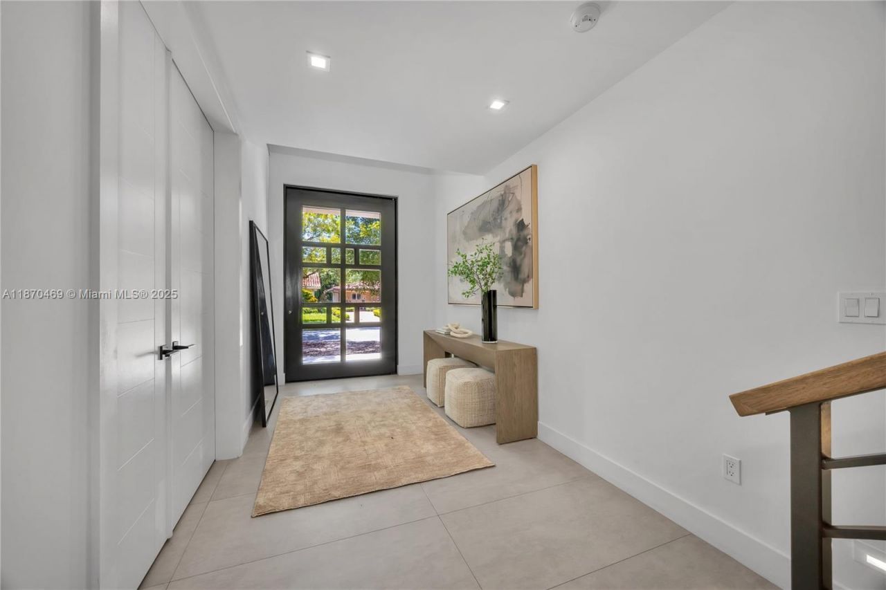 617 Almeria Ave, Coral Gables, FL 33134 Photo