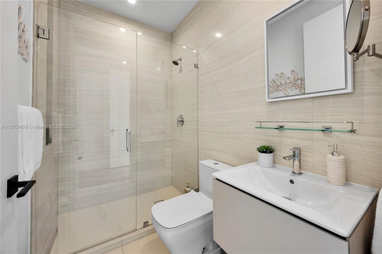 617 Almeria Ave, Coral Gables, FL 33134 Photo