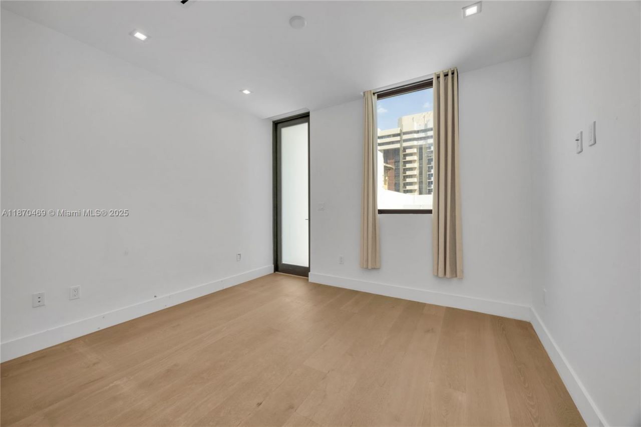 617 Almeria Ave, Coral Gables, FL 33134 Photo