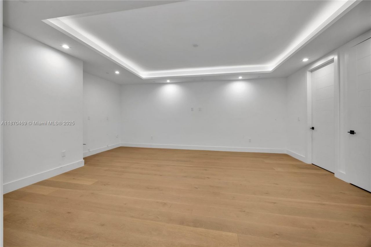 617 Almeria Ave, Coral Gables, FL 33134 Photo