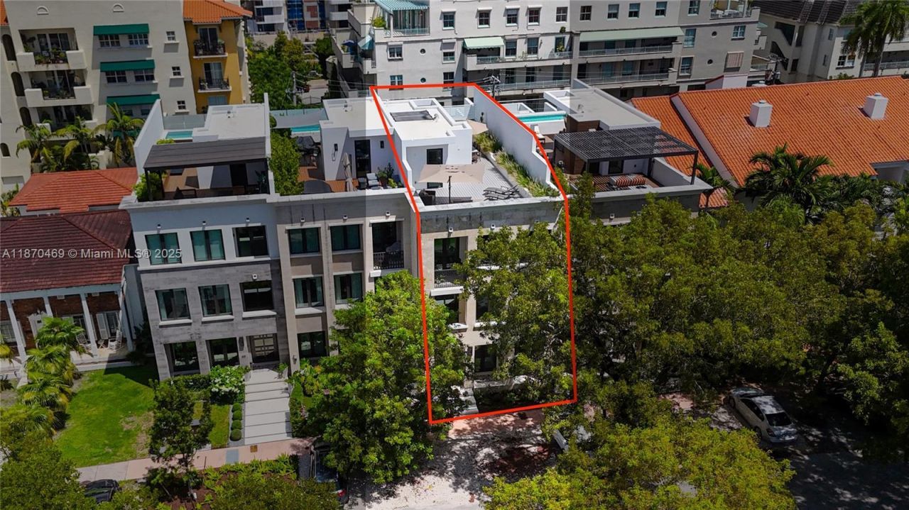 617 Almeria Ave, Coral Gables, FL 33134 Photo