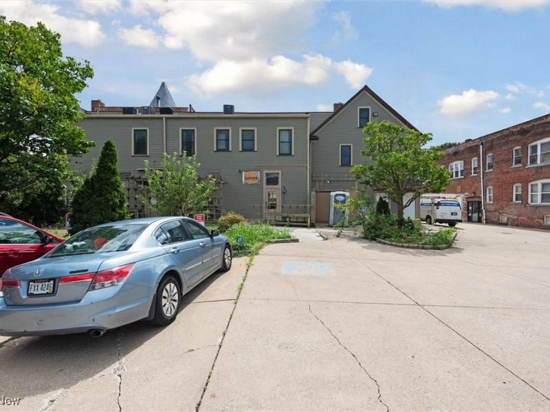 5808 Detroit Avenue, Cleveland, OH 44102 Photo 10