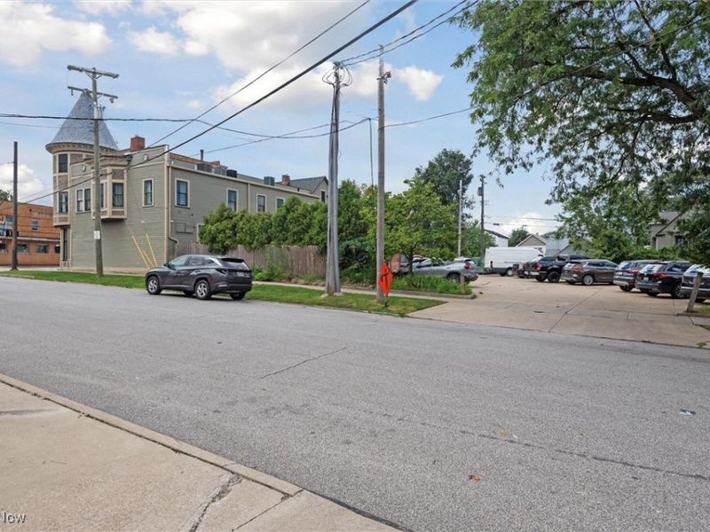 5808 Detroit Avenue, Cleveland, OH 44102 Photo 11