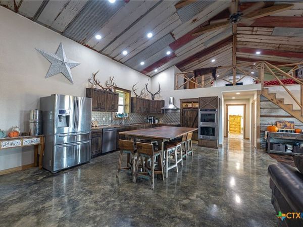 10309 County Road 1, Hallettsville, TX 77964