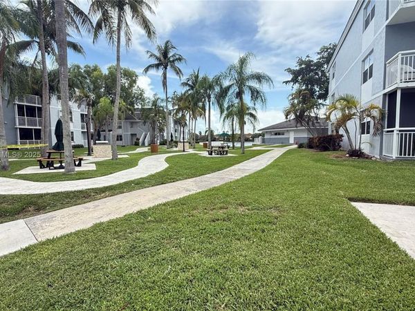 8560 SW 212th St, Unit 203, Cutler Bay, FL 33189