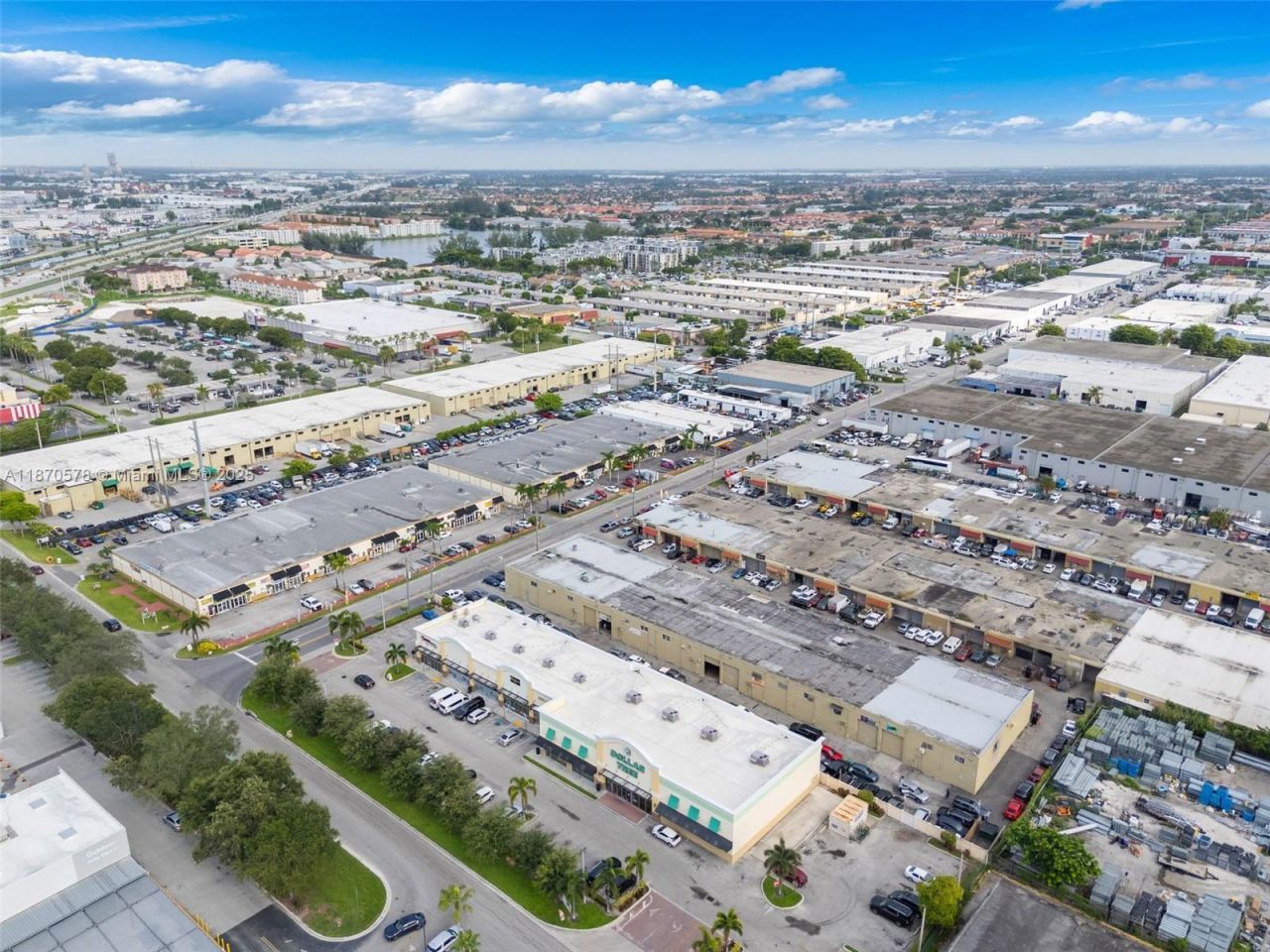 7801 NW 95 St, Hialeah Gardens, FL 33016 Photo