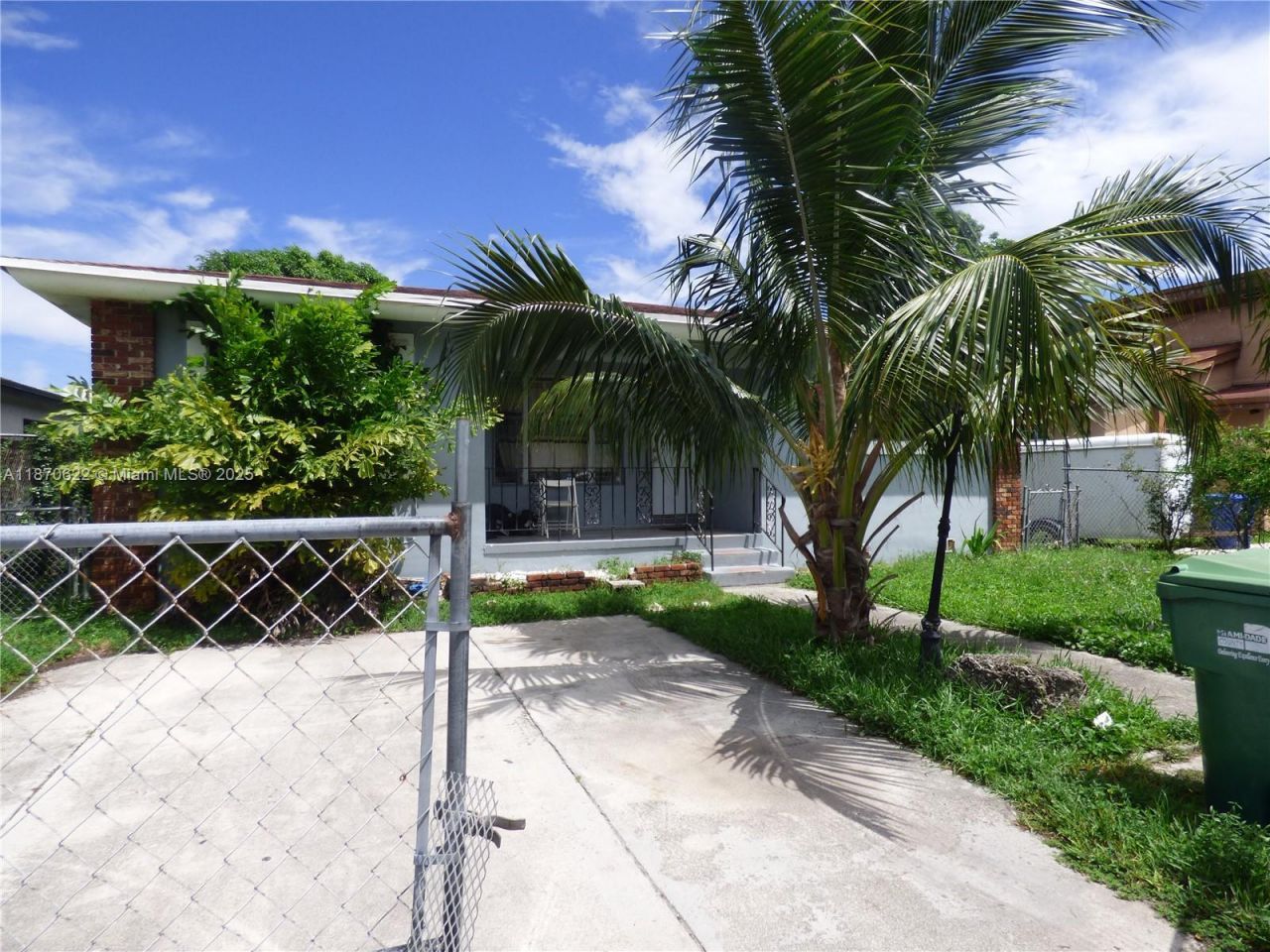 1321 NW 72nd St, Miami, FL 33147 Photo