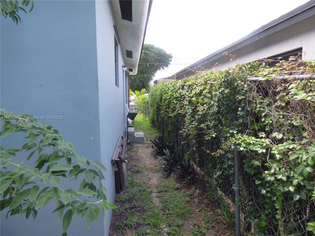 1321 NW 72nd St, Miami, FL 33147 Photo