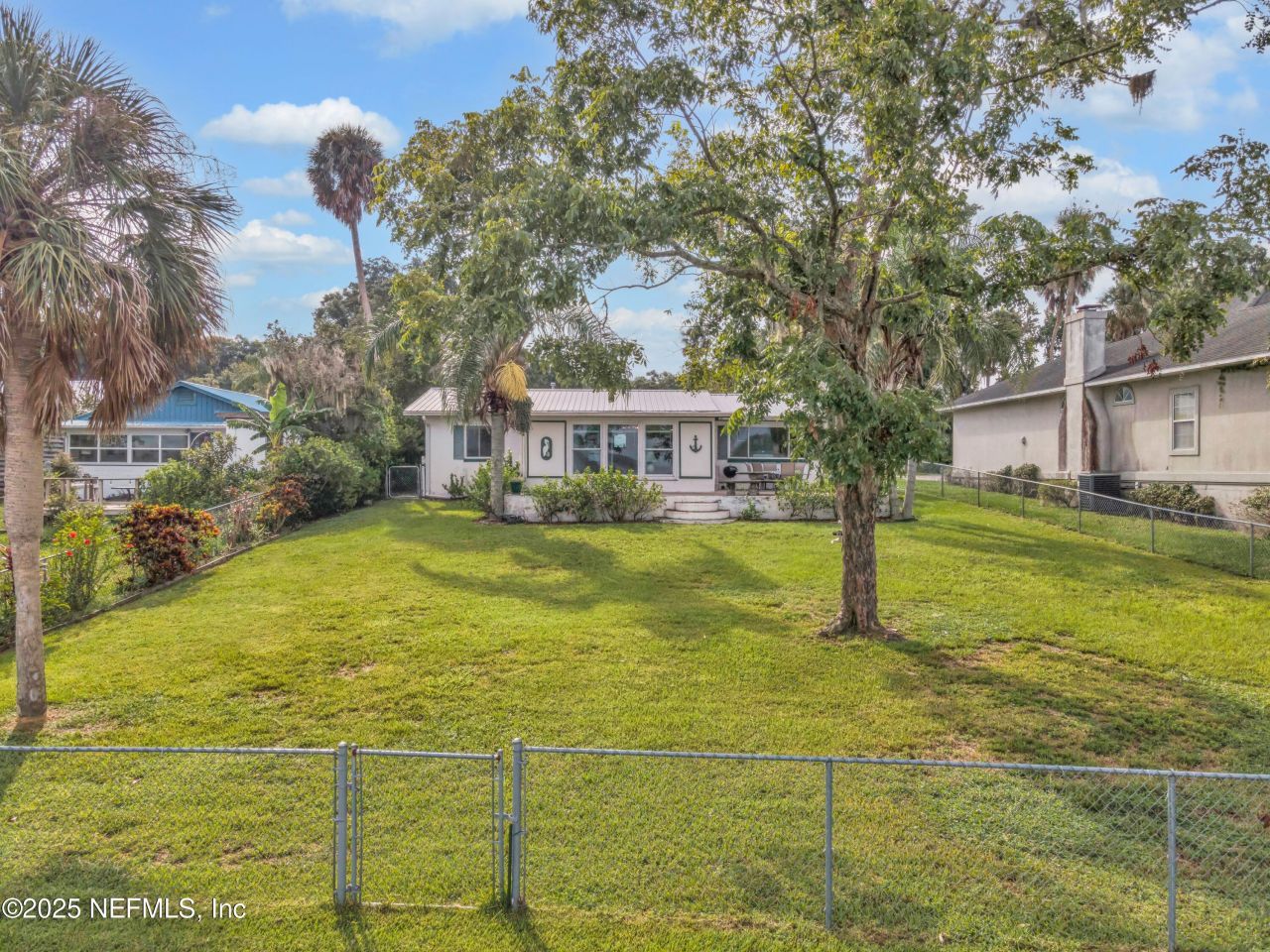 115 Sunset Point Road, East Palatka, FL 32131 Photo