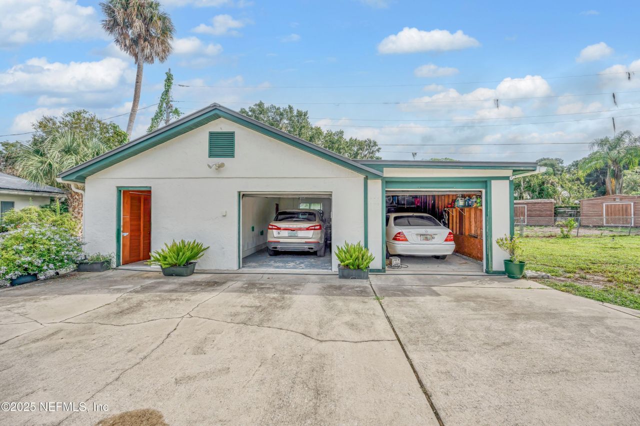 115 Sunset Point Road, East Palatka, FL 32131 Photo