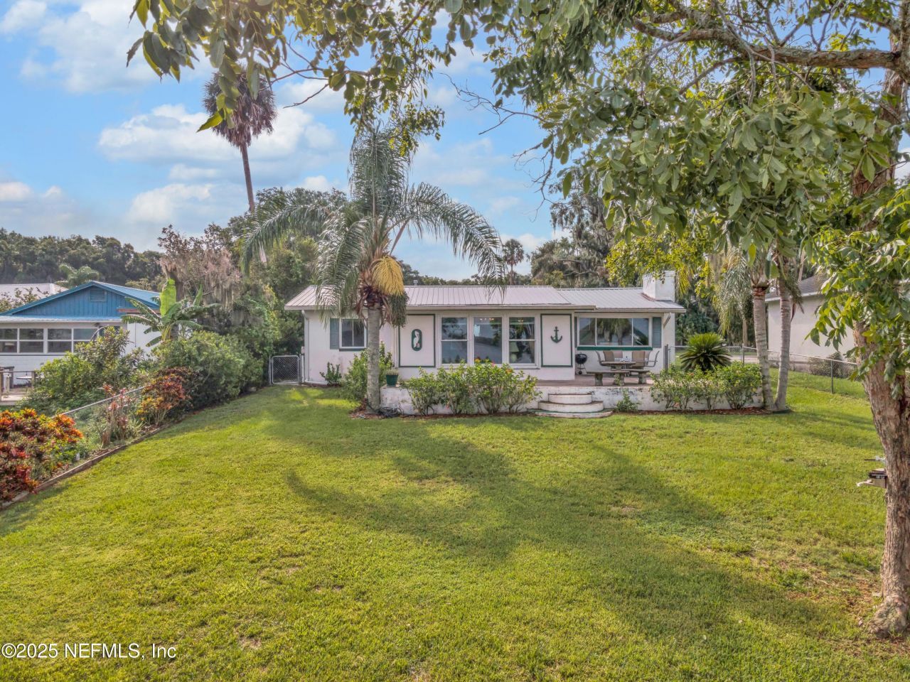 115 Sunset Point Road, East Palatka, FL 32131 Photo