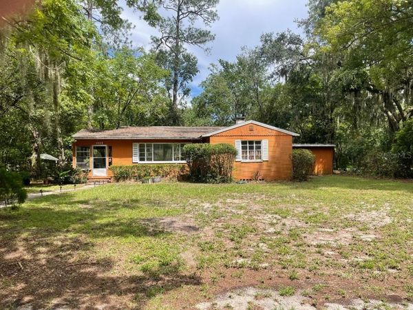 1305 NE 7TH TERRACE, GAINESVILLE, FL 32601