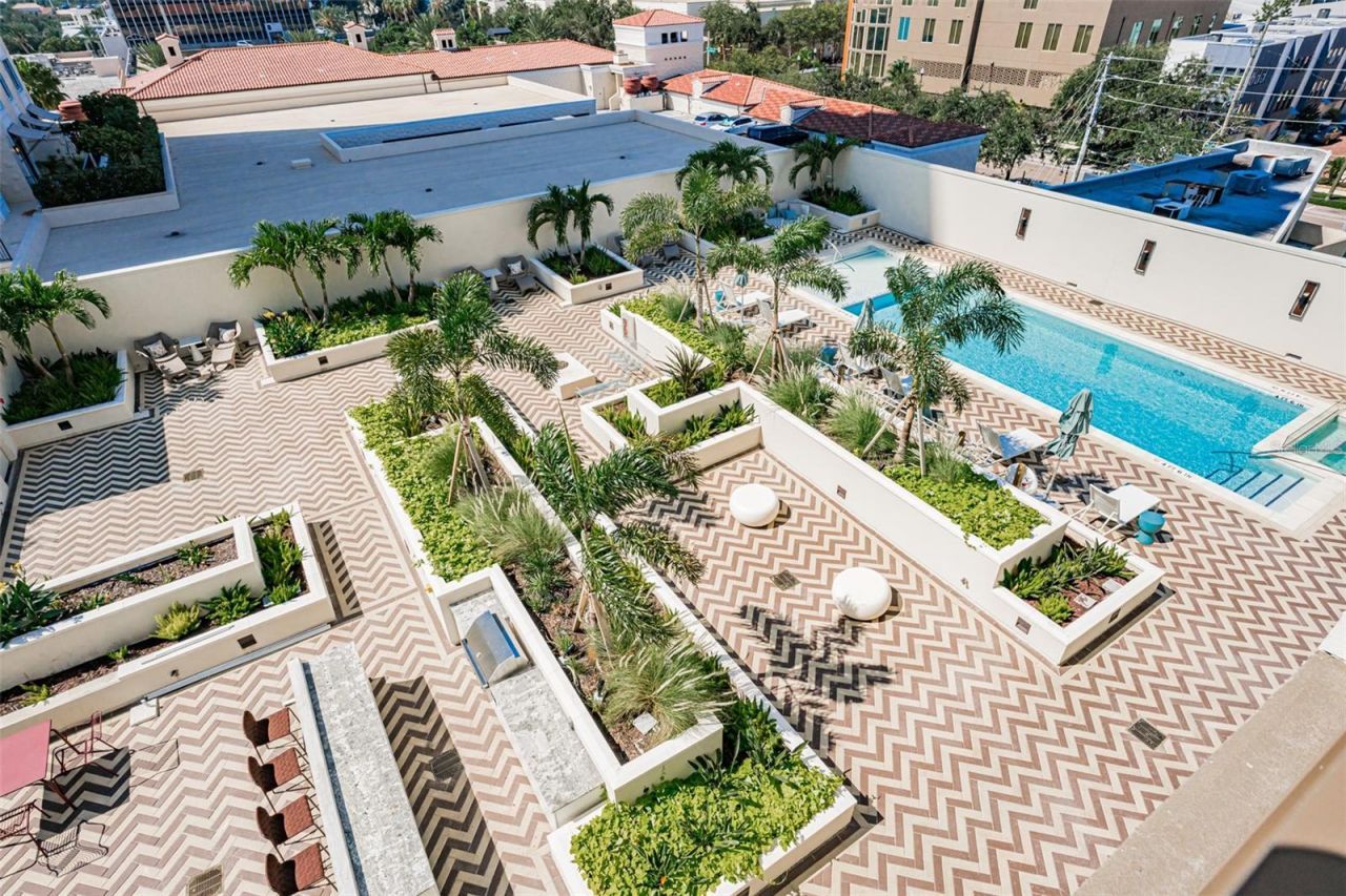 126 4th Avenue Ne, Unit 602, Saint Petersburg, FL 33701 Photo