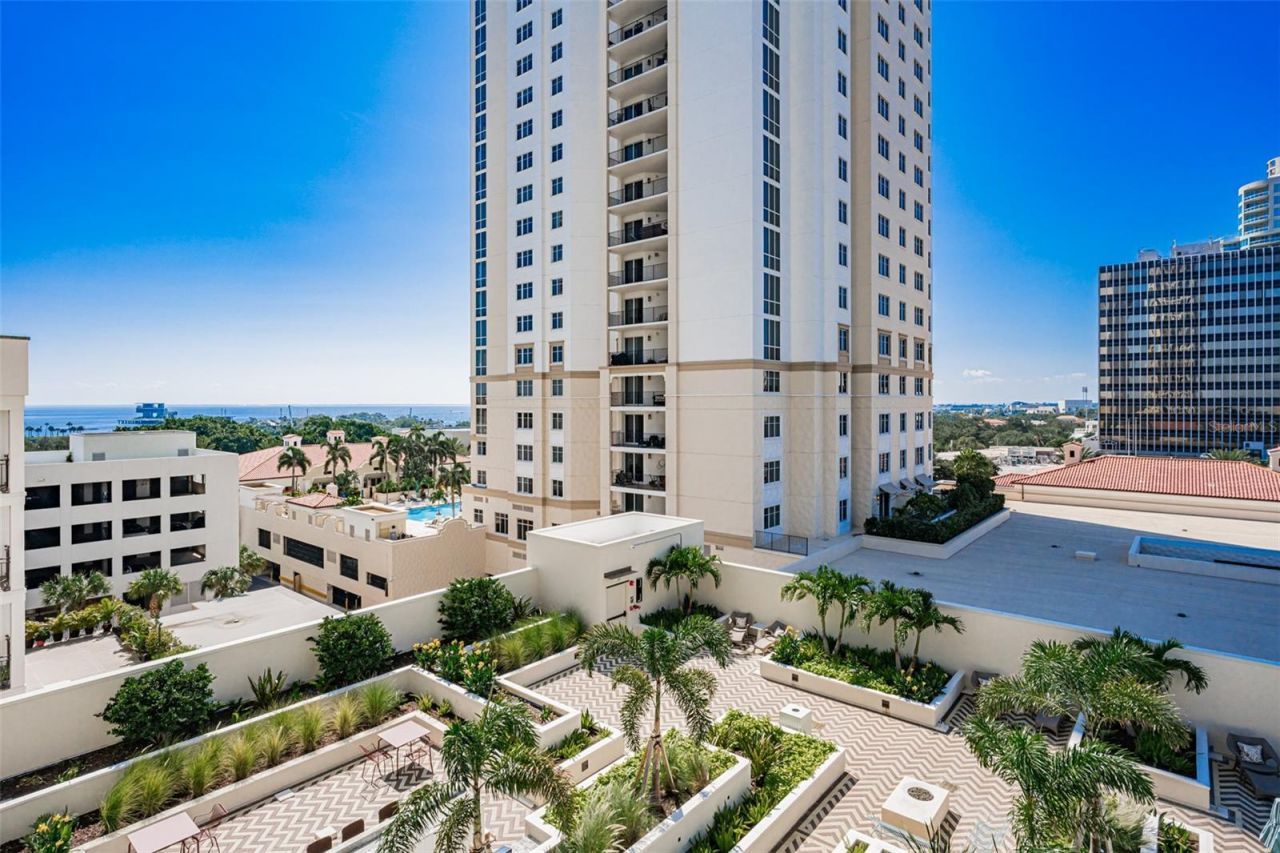 126 4th Avenue Ne, Unit 602, Saint Petersburg, FL 33701 Photo