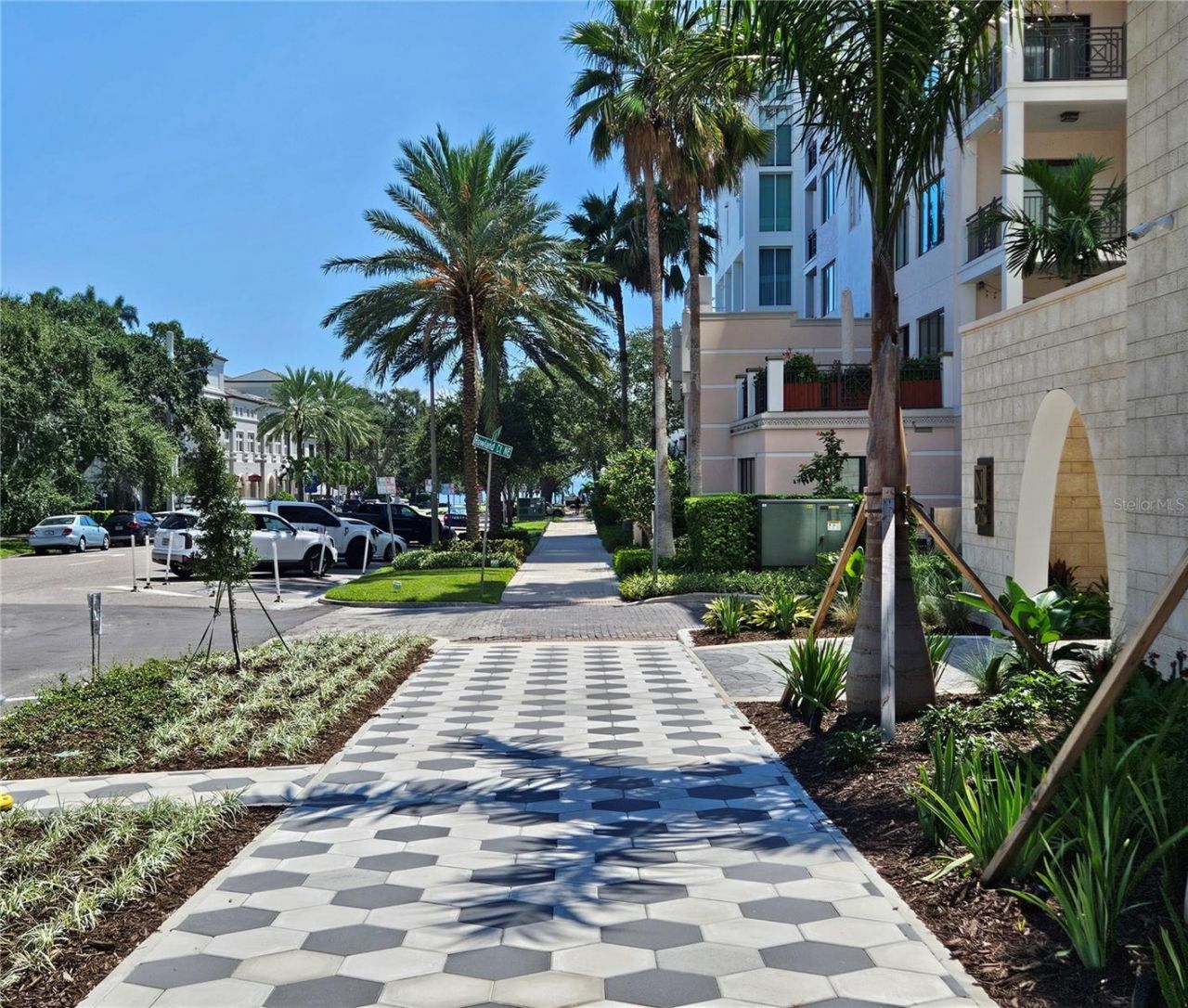 126 4th Avenue Ne, Unit 602, Saint Petersburg, FL 33701 Photo