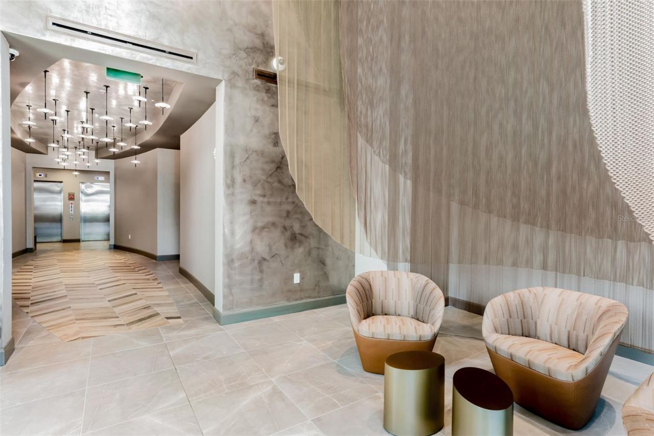 126 4th Avenue Ne, Unit 602, Saint Petersburg, FL 33701 Photo