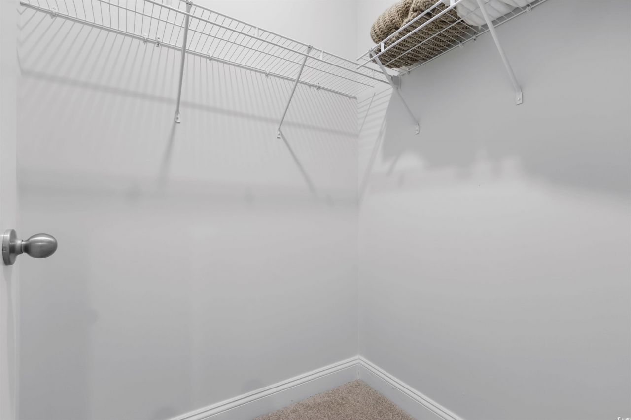 405 Waterend Dr. Photo 19