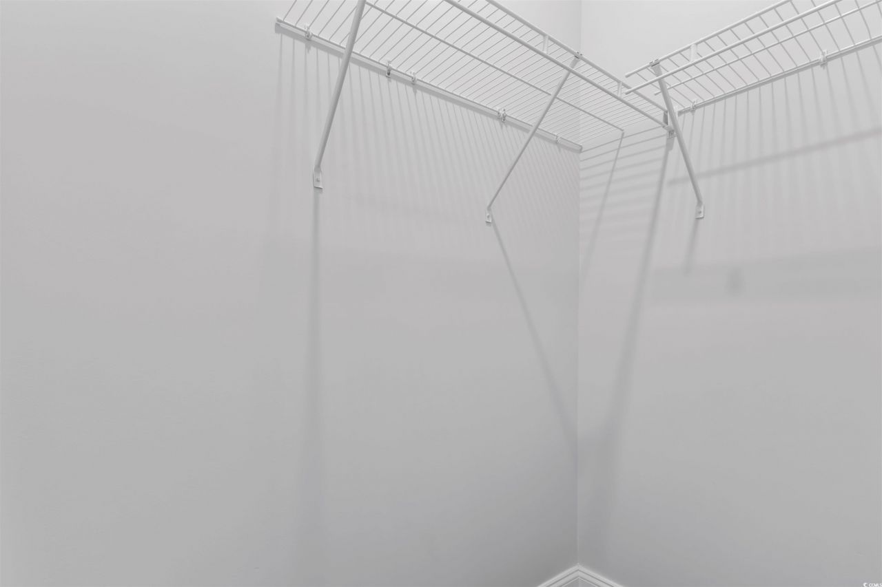 405 Waterend Dr. Photo 23