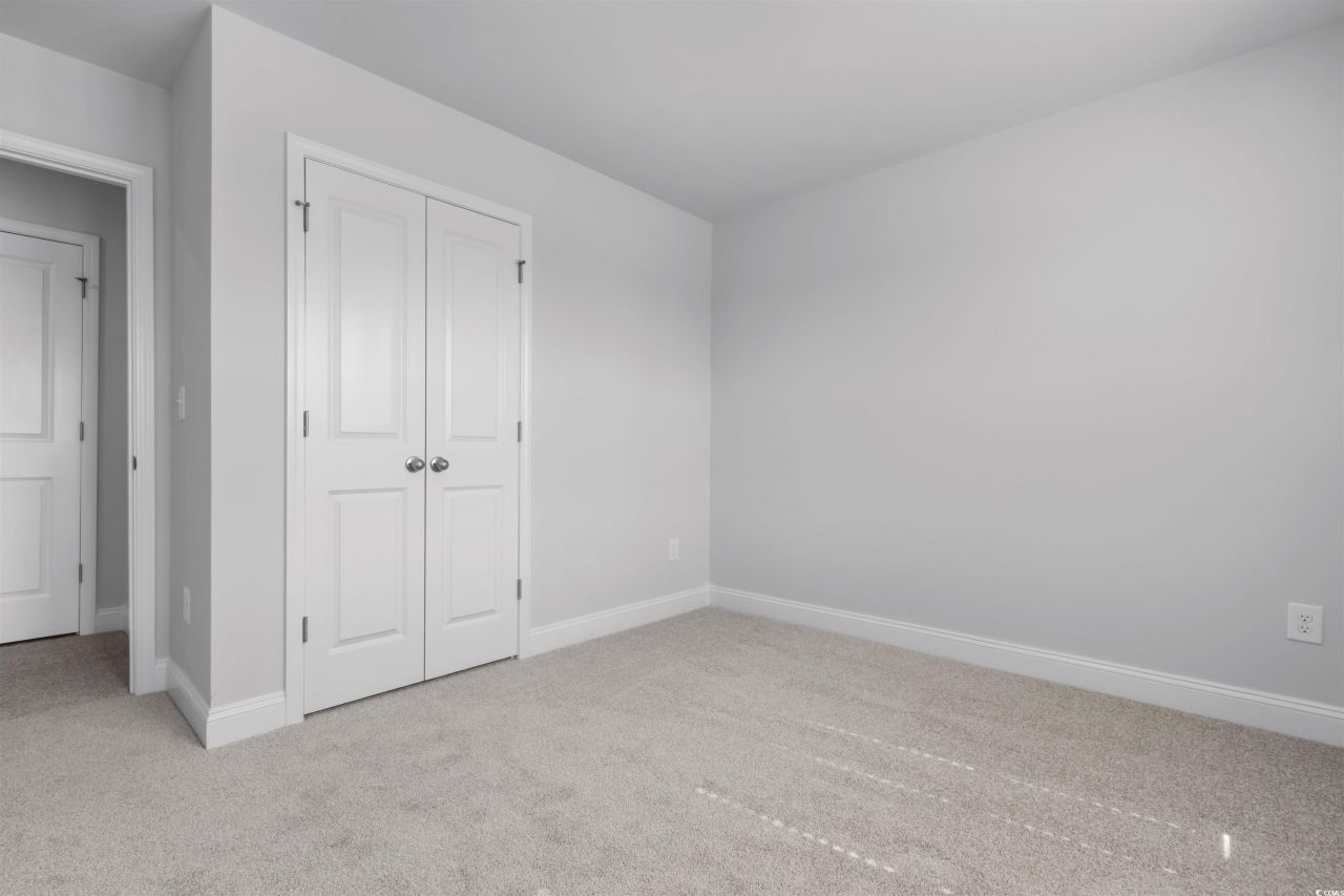 405 Waterend Dr. Photo 35