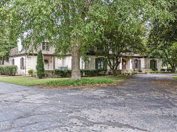 548 Turn Table Rd, Sparta, TN 38583