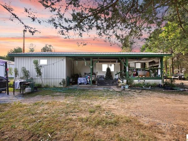 433 S Parkside Drive , Scottsville, KY 42164