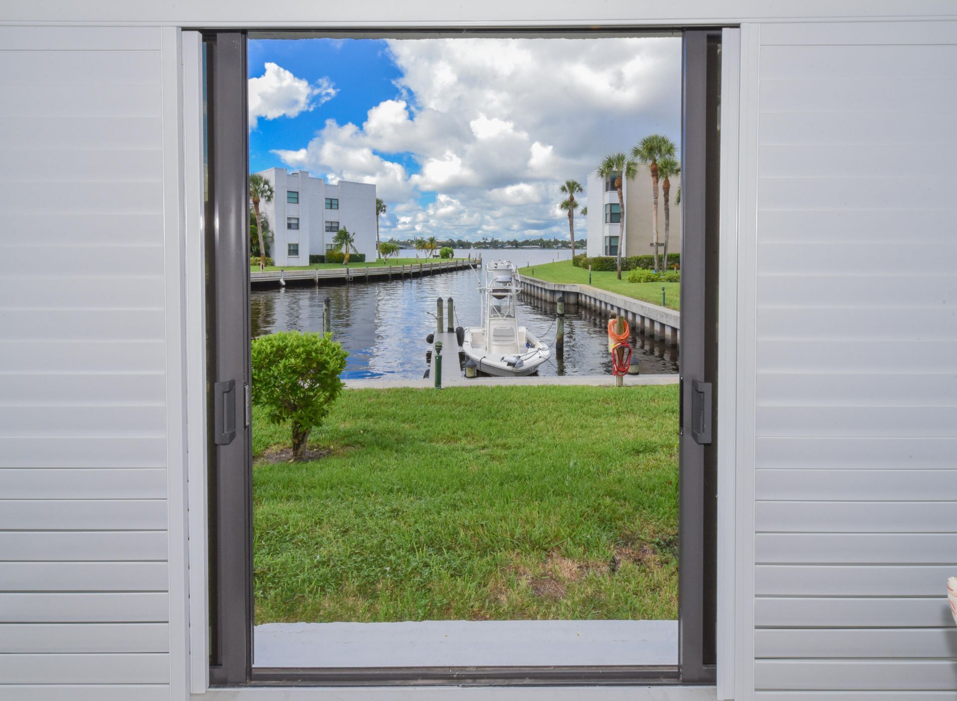 1950 SW Palm City Road, Unit 11-105, Stuart, FL 34994 Photo