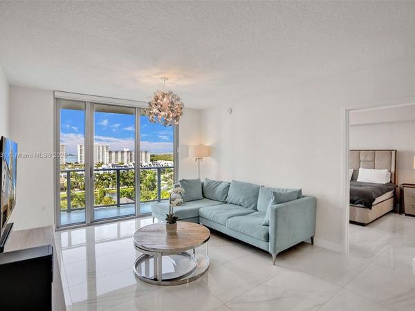 330 Sunny Isles Blvd, Unit 5-1204, Sunny Isles Beach, FL 33160