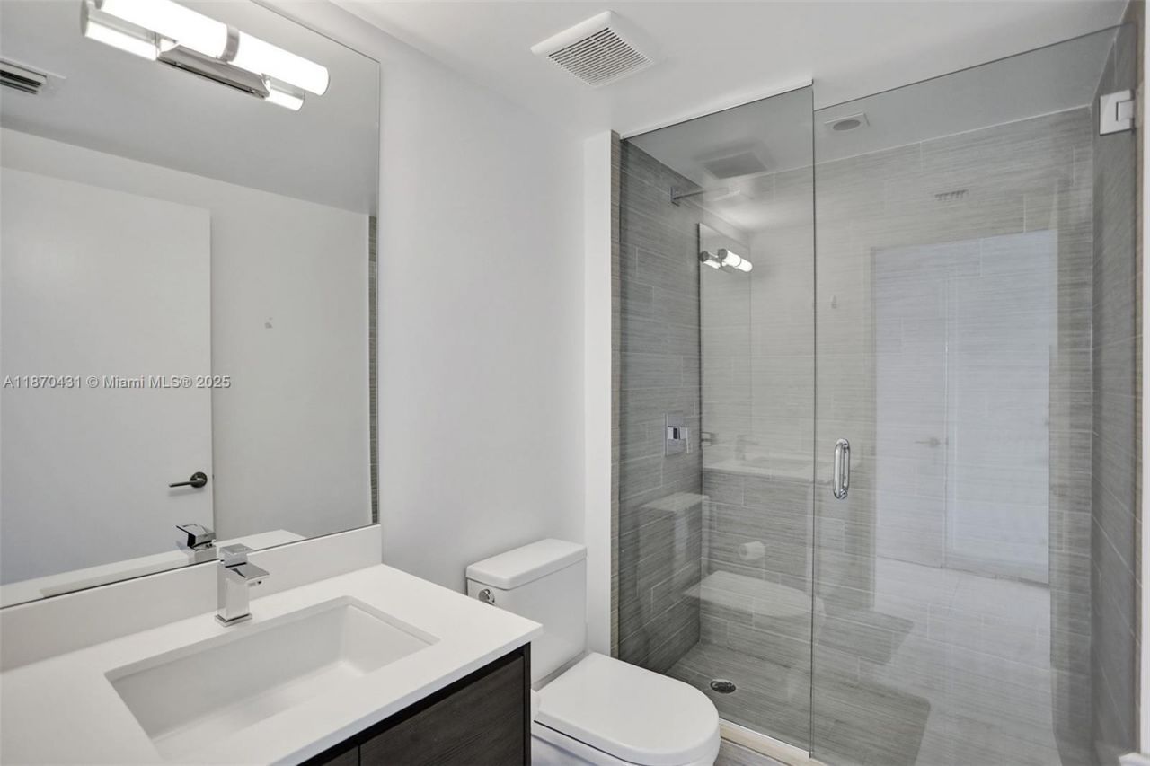 330 Sunny Isles Blvd, Unit 5-1204, Sunny Isles Beach, FL 33160 Photo