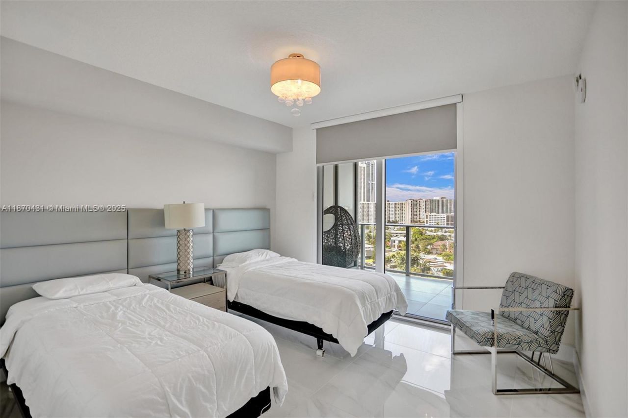 330 Sunny Isles Blvd, Unit 5-1204, Sunny Isles Beach, FL 33160 Photo
