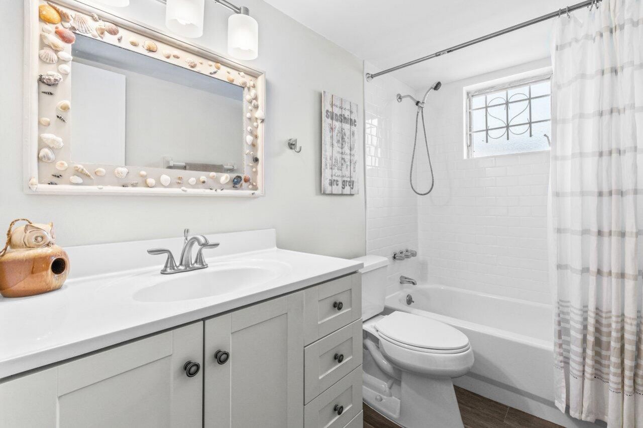 2191 NE 1st Court, Unit Apt 106, Boynton Beach, FL 33435 Photo